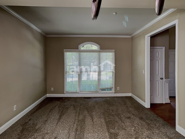 Photo - 393 Cherry Tree Ln