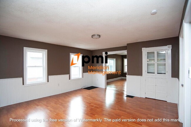 Photo - 1667 Union St