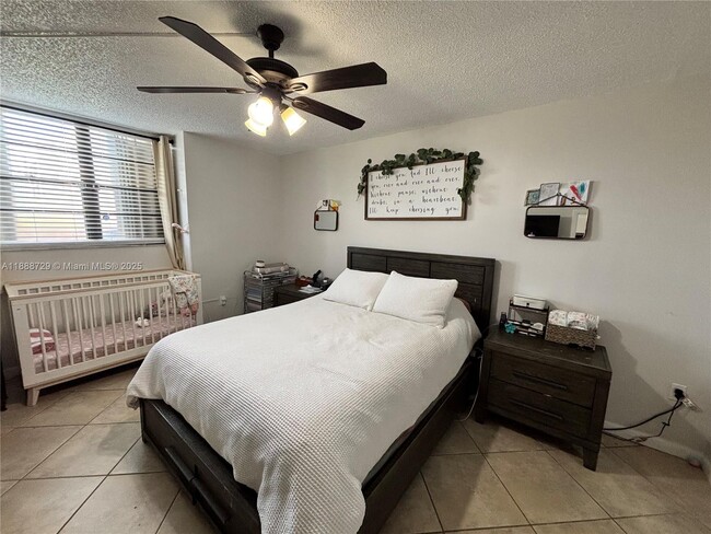 Photo - 10425 SW 112th Ave Unit 113