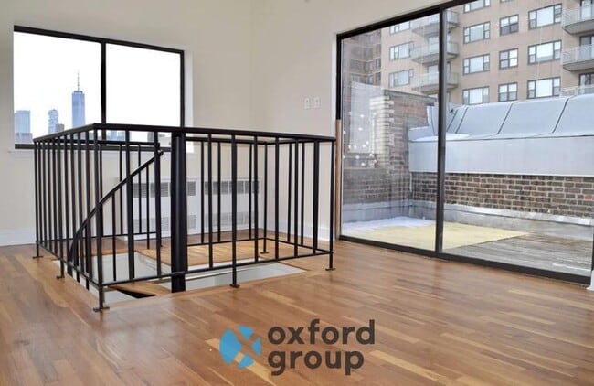Building Photo - 3 bedroom in NEW YORK NY 10002 Unit PHG