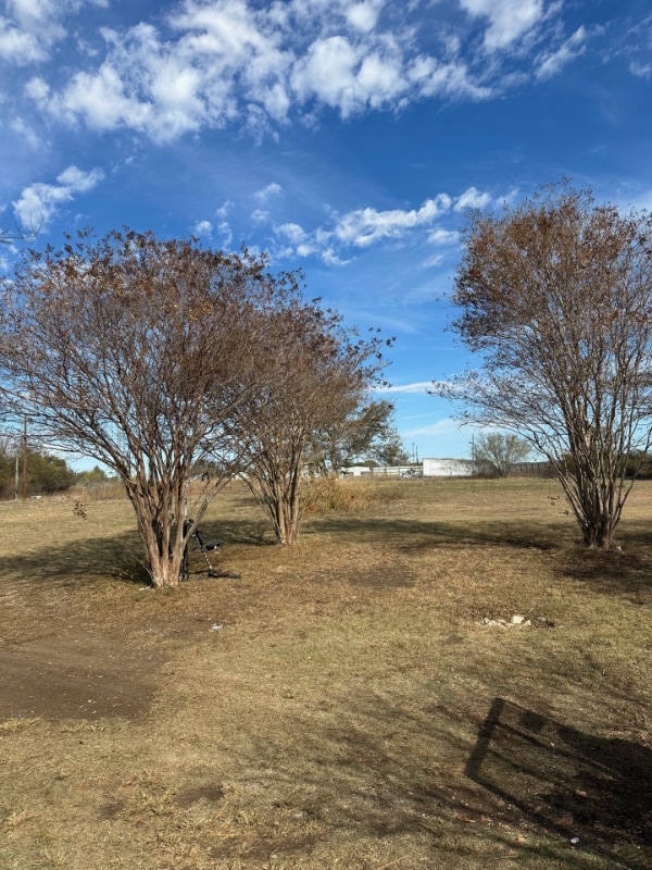 Photo - 16556 I-35