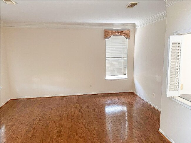 Building Photo - 14514 Hillside Hickory Ct Rental