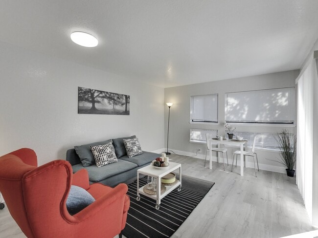 Photo - 3700 International Boulevard