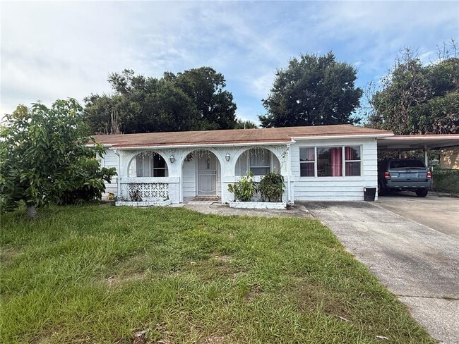 Building Photo - 671 Marot St