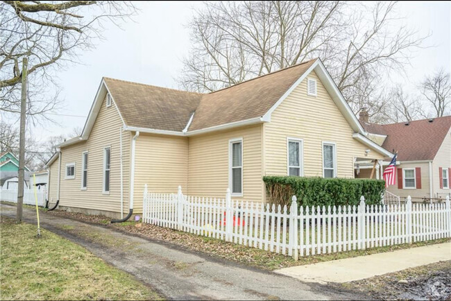 Building Photo - 349 Kentucky St Rental