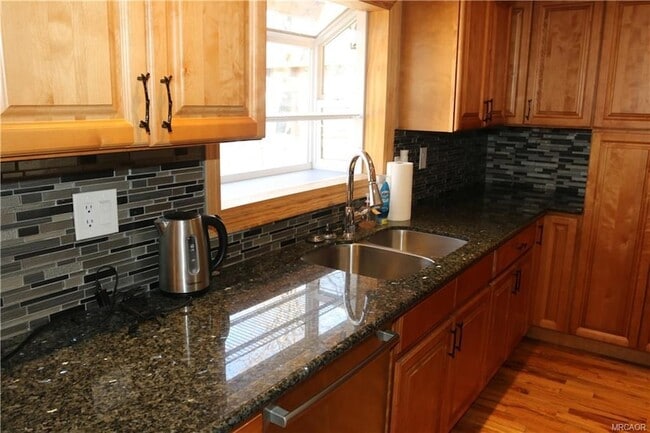 Photo - 623 Temple Ln