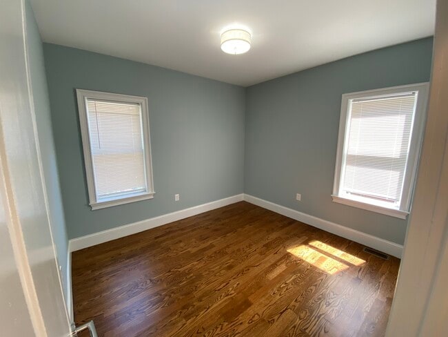 Photo - 335 Highland Ave Unit 2