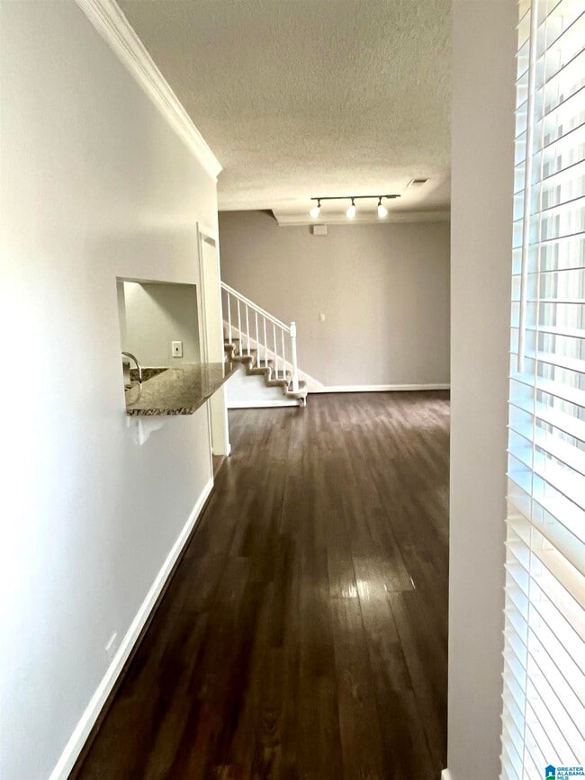 Photo - 1932 Waterford Pl Unit 1932