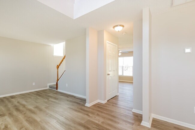 Photo - 2909 Dairywood Ln