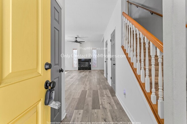 Photo - Three Bedroom Retreat with Open-Concept Living and Modern Finishes!