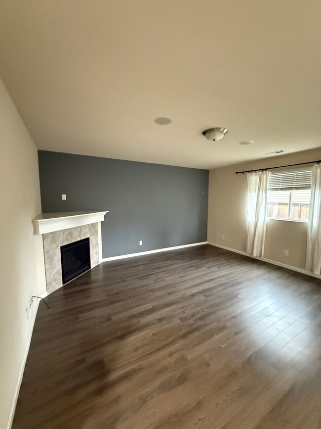 Photo - 12622 NE 49th Way