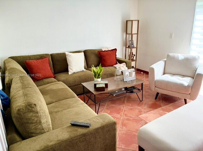 Photo - 20884 NW 2nd St