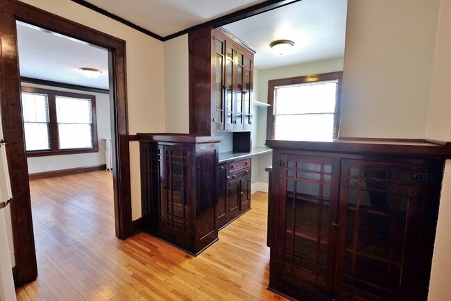 Photo - 1091 Goodrich Ave