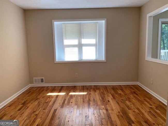 Photo - 768 Emerald Forest Cir SW