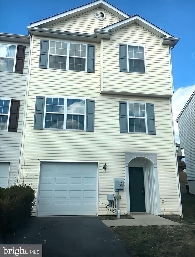 Photo - 986 Aztec Dr