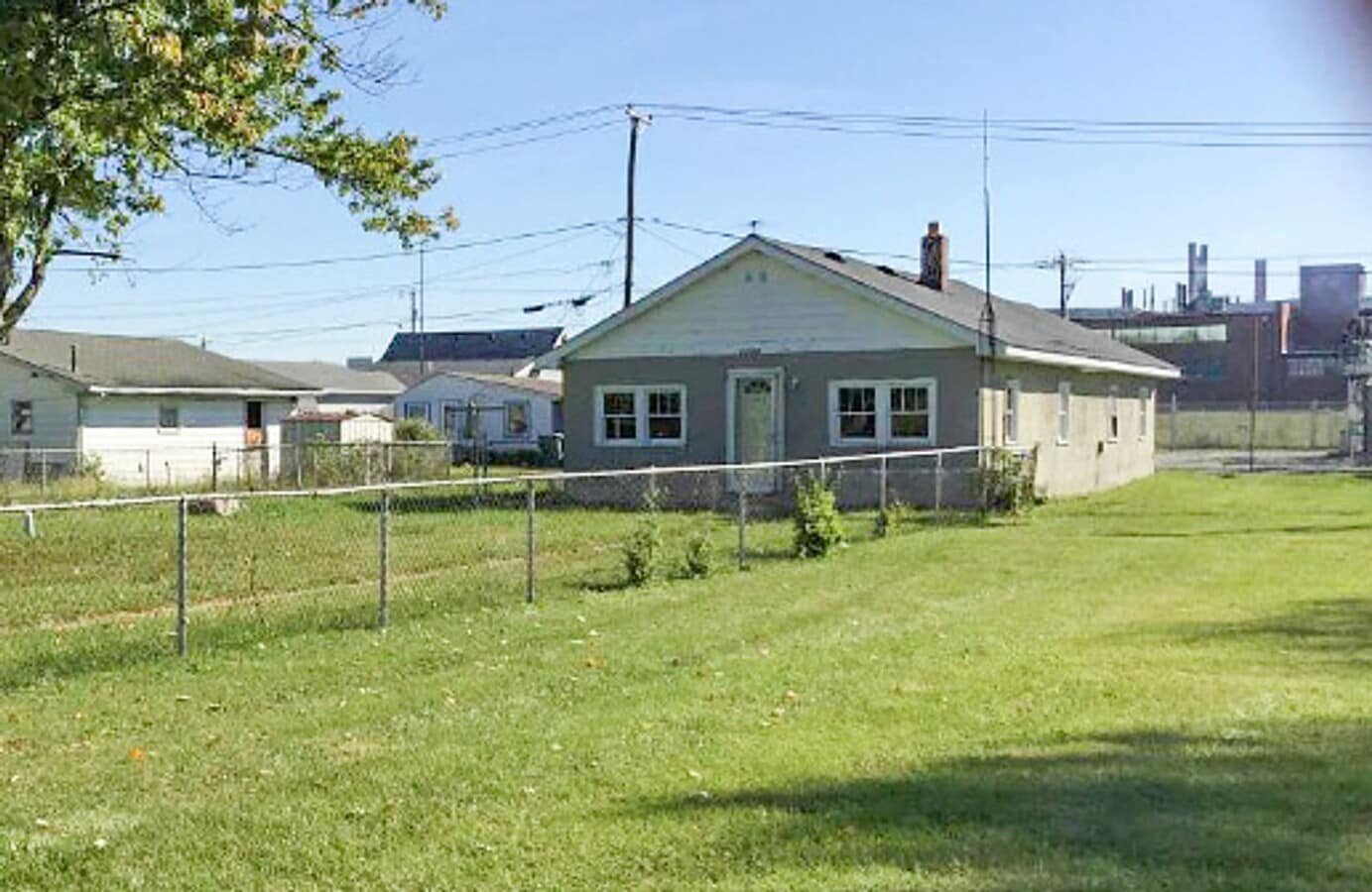 4 Bedroom / 2 Bath near park - 4 Bedroom / 2 Bath near park House