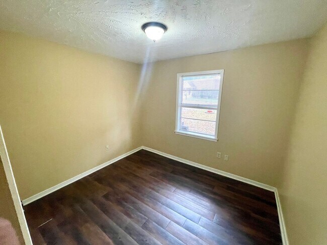 Photo - 3/2 for Rent in Clinton!
