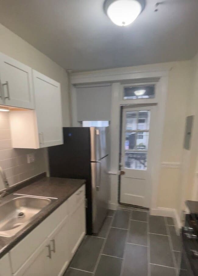 Photo - 135 Washington St