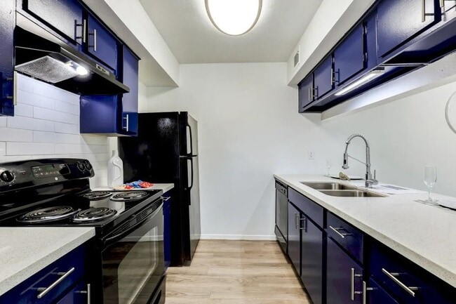 Photo - 1100 Graham Dr Unit 1602