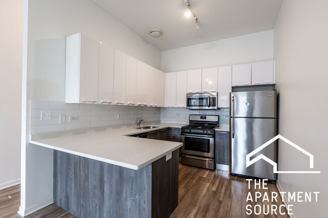 Photo - 2700 W North Ave Unit 201