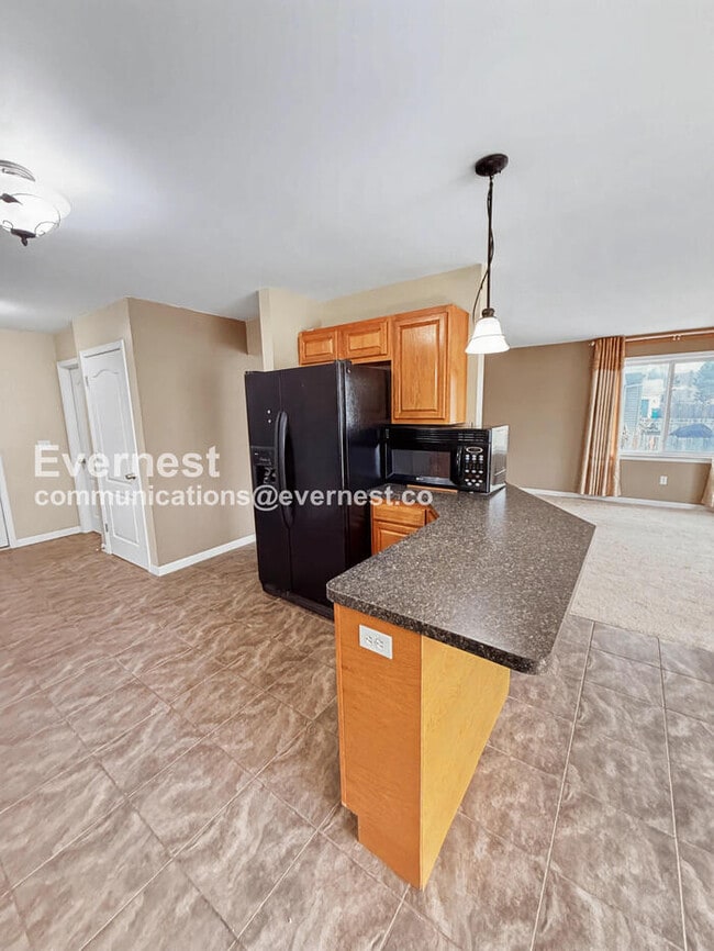 Photo - 642 Bellaire Ave