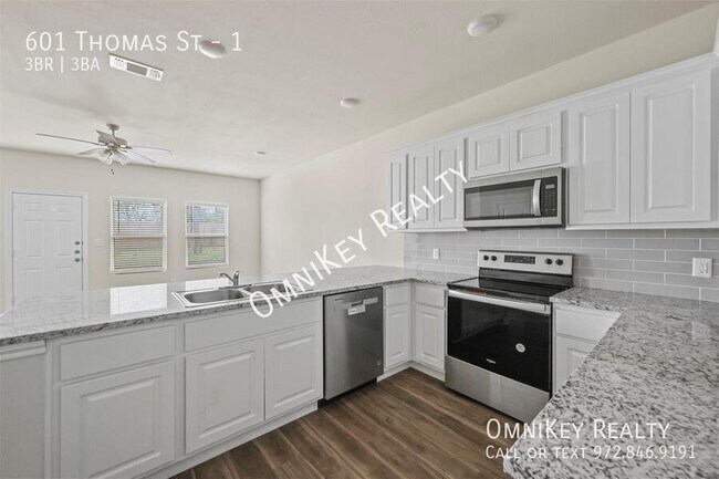 Photo - 601 Thomas St Unit 1