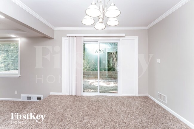 Photo - 3393 Woods Dr