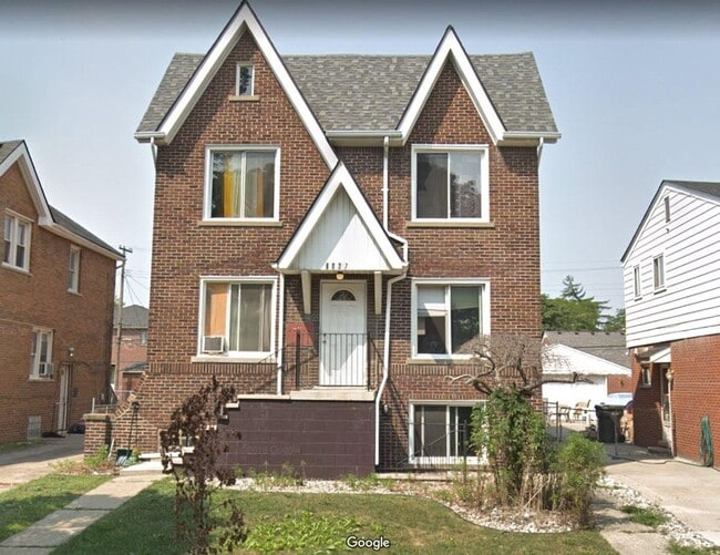 Building Photo - 6037 Appoline St Unit 4