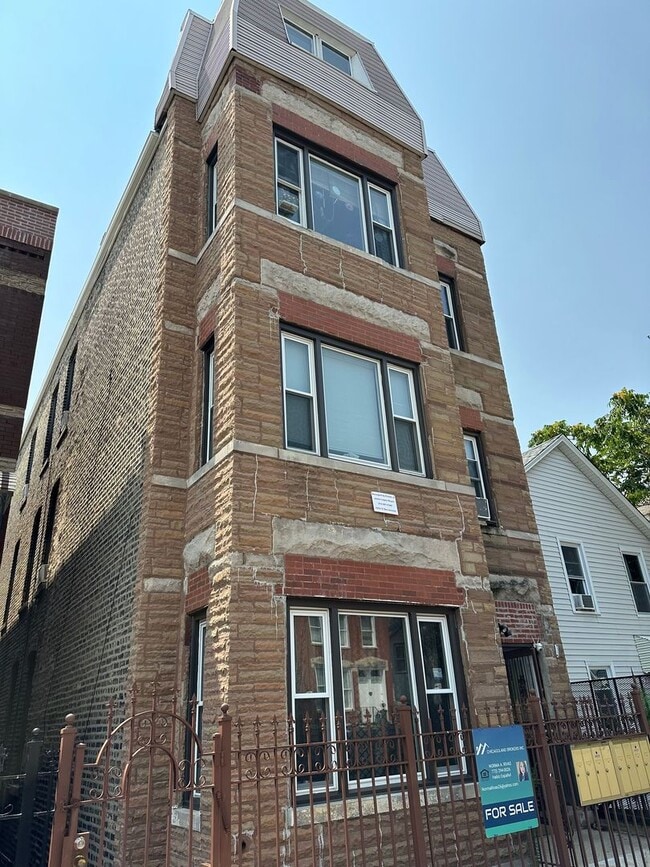 Building Photo - 2221 W 21st Pl Rental