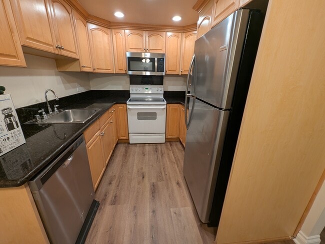Kitchen - 10246 Black Mountain Rd Condo Unit 127