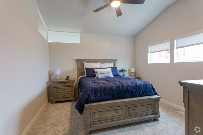 2BR, 2BA