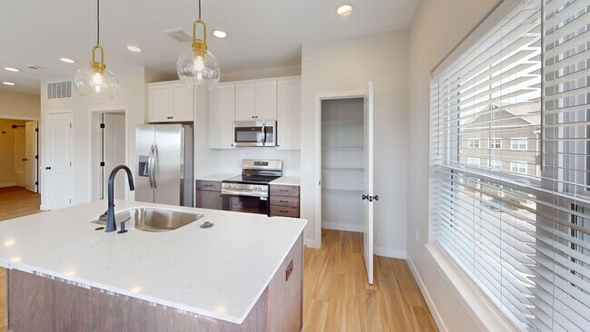 Carden Springs Apartments and Townhomes