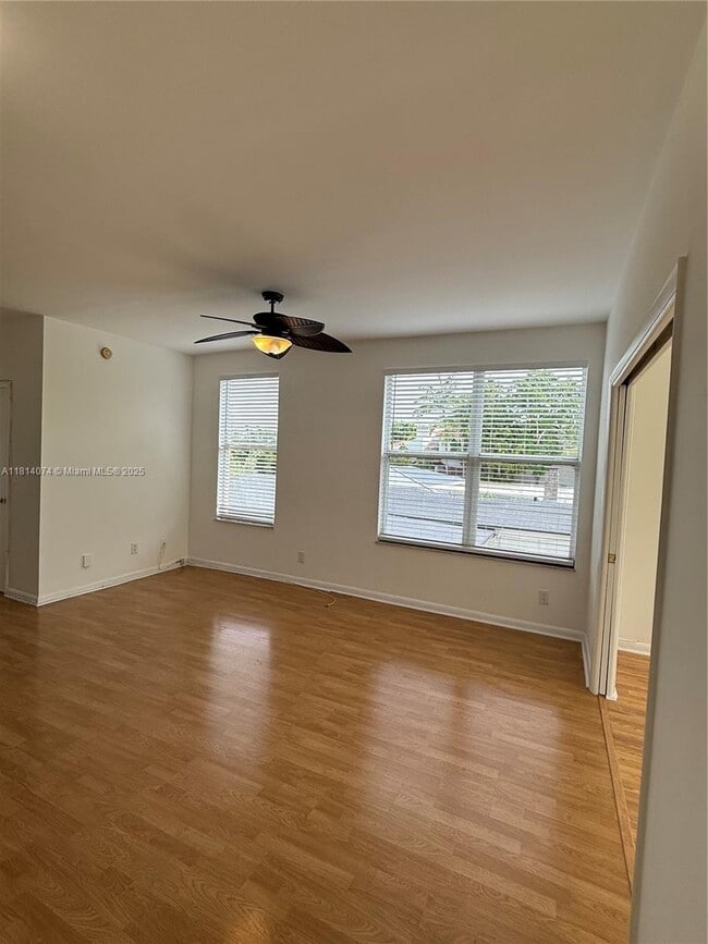 Photo - 4215 Sheridan Ave