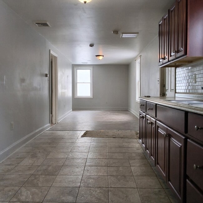 Photo - 1792 Pleasant St Unit 5