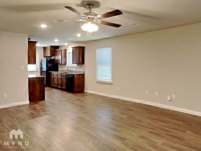 Photo - 704 Rolling Terrace Cir