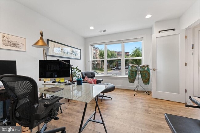 Photo - 3533 Bellflower Ln