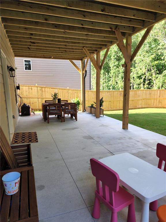 Photo - 116 Crestbrook Wy