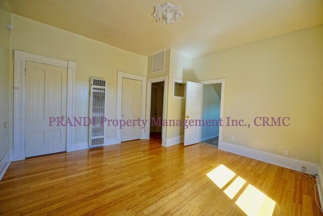 Photo - 1607 Fifth Ave Unidad #6