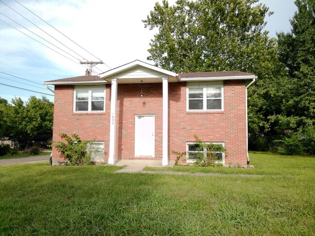 Building Photo - 1608 Boyd Ln Unit 1608 Boyd-B Rental