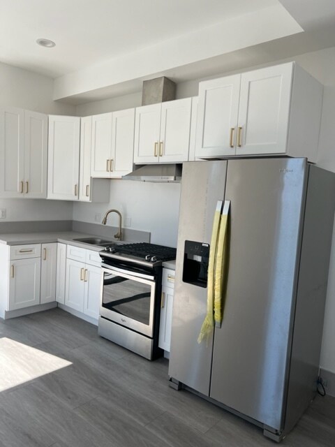 Photo - 14954 Sherman Way Unit 105