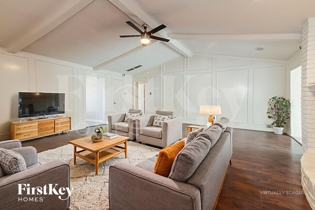 Photo - 3413 Valley View Ln