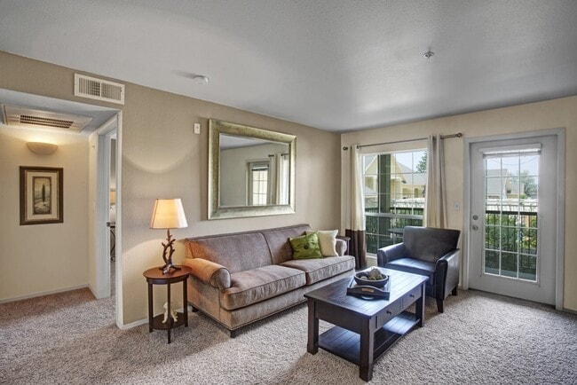 Photo - Legends at River Oaks