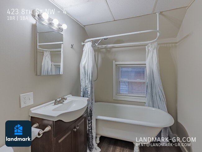 Photo - 423 8th St NW Unit 4