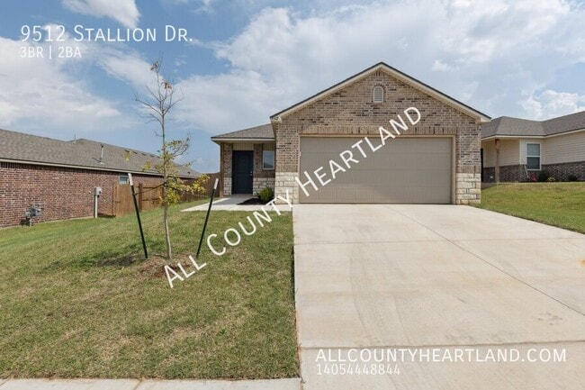 Building Photo - 9512 Stallion Dr Rental