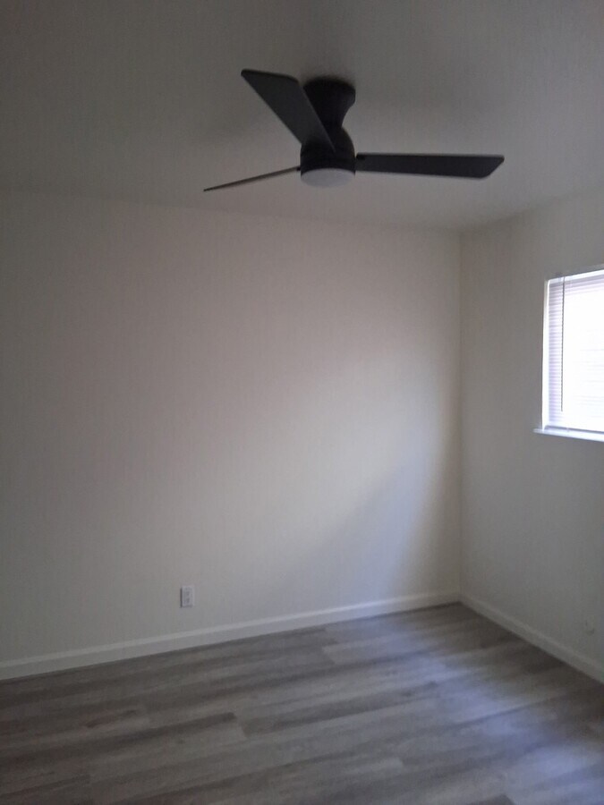Photo - 1238 Ashby Ave Unidad A