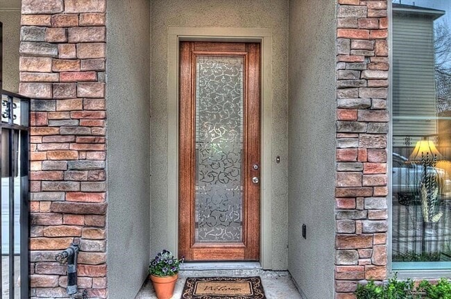 Photo - 3505 Jackson St