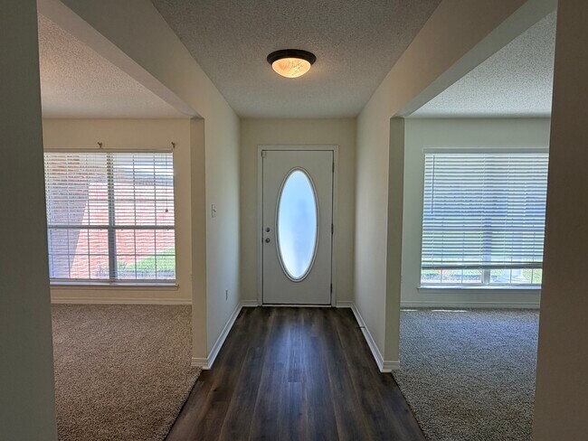 Photo - 15171 Haversham Pl