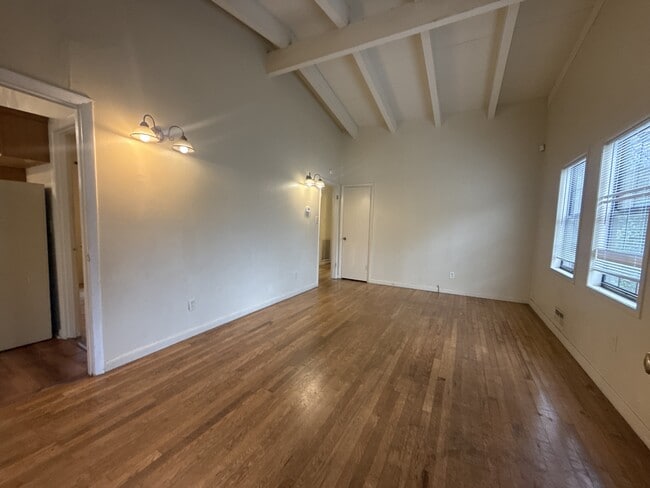 Photo - 1009 Hampton St NW