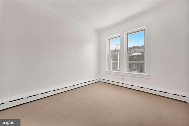 Photo - 621 N Centre St