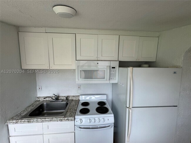 Photo - 1018 N 17th Ave Unit 2B